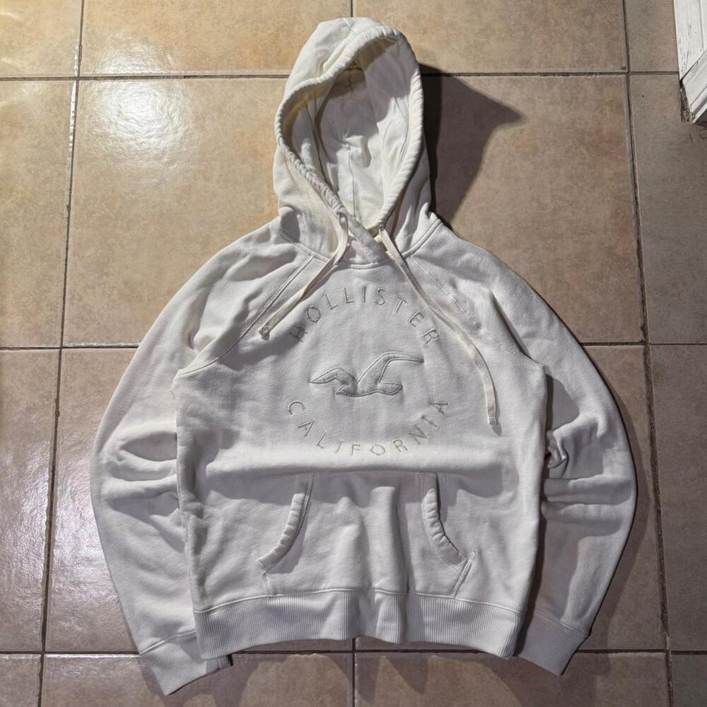 Vintage y2k 2000s hollister white Hoodie Size L in Womens